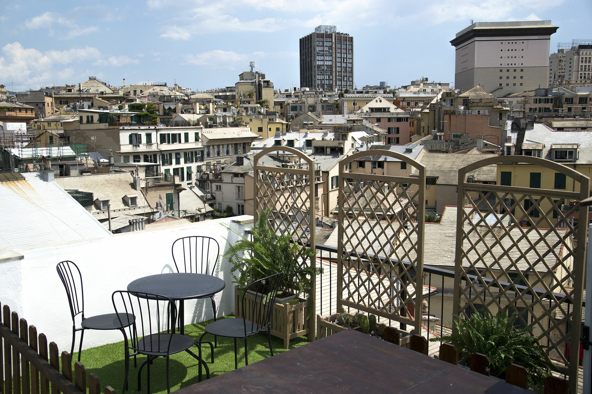 Hotel Sky On The Roofs - Il Cielo Sui Tetti Génova Exterior foto